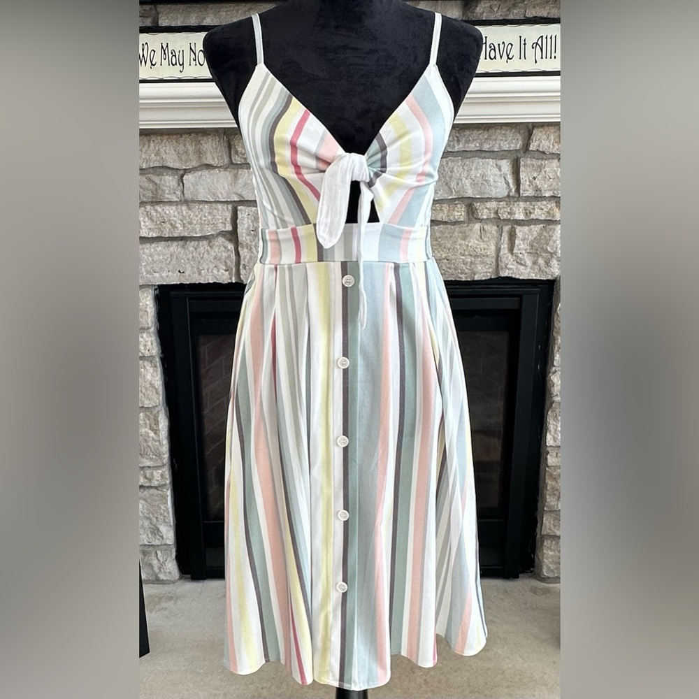 Fancyinn Striped Midi Tie-Front Bodice Spaghetti Straps Button-Down Front XS